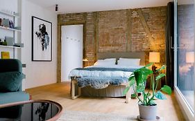 Feldberg Atelier - Courtyard Maisonette